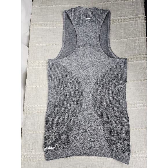 GYMSHARK SEAMLESS VEST - SIZE S/M - ULTIMATE WORKOUT COMFORT! - Picture 9 of 10